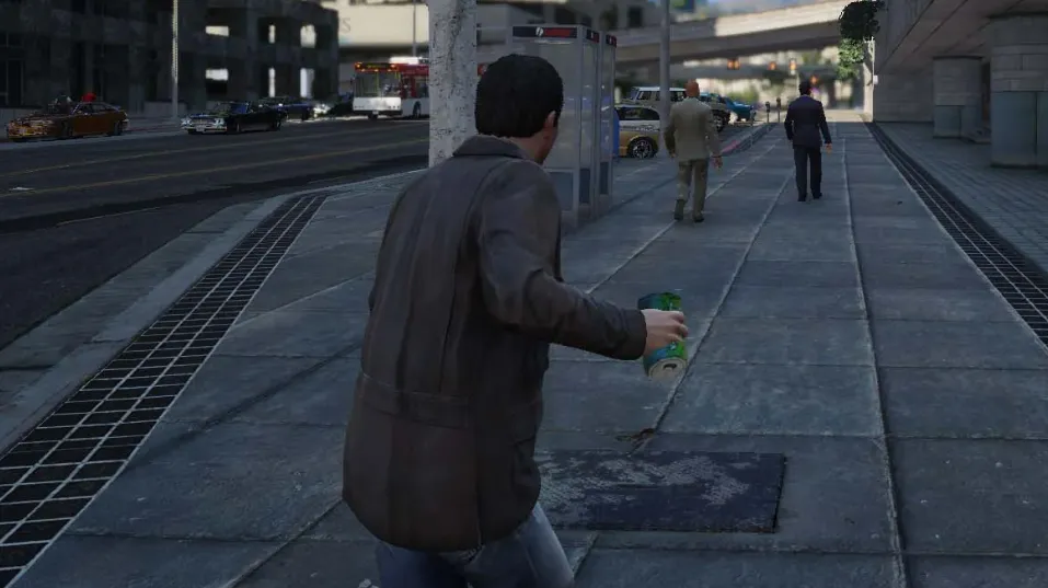 Throw Props like in GTA IV - GTA 5 Mods